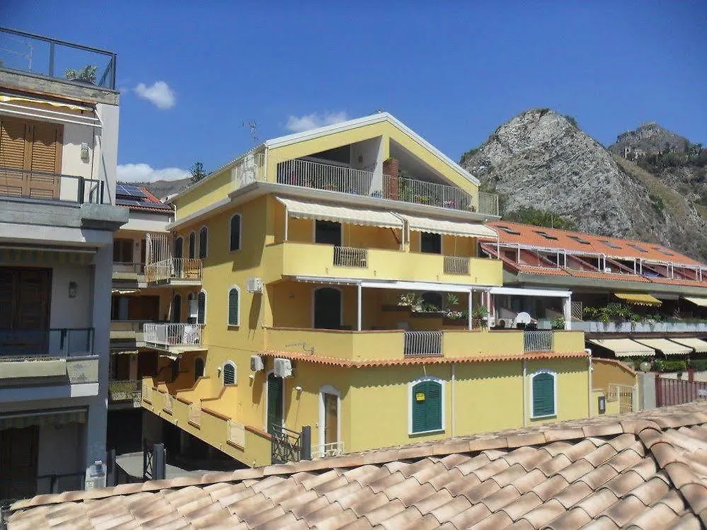 Beach Apartments Taormina